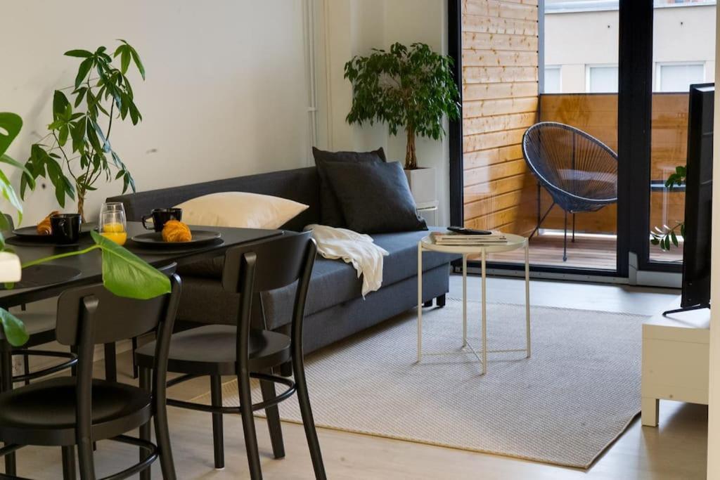 3H,K,P - Keskellae Tamperetta Kaunis Parvekkeellinen Uusittu Kolmio Apartment Exterior foto