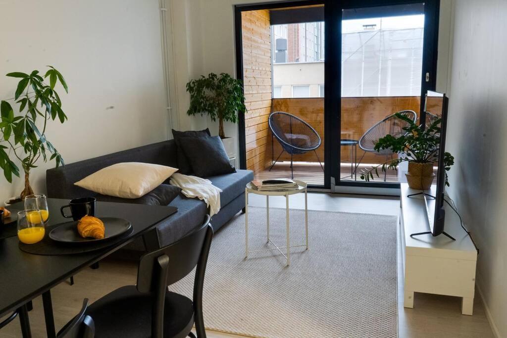 3H,K,P - Keskellae Tamperetta Kaunis Parvekkeellinen Uusittu Kolmio Apartment Exterior foto